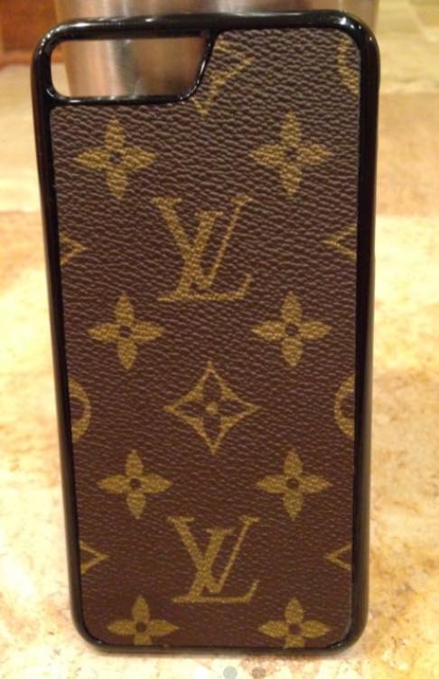 Louis Vuitton Damier Graphite Canvas iPhone 6 Folio Case Louis