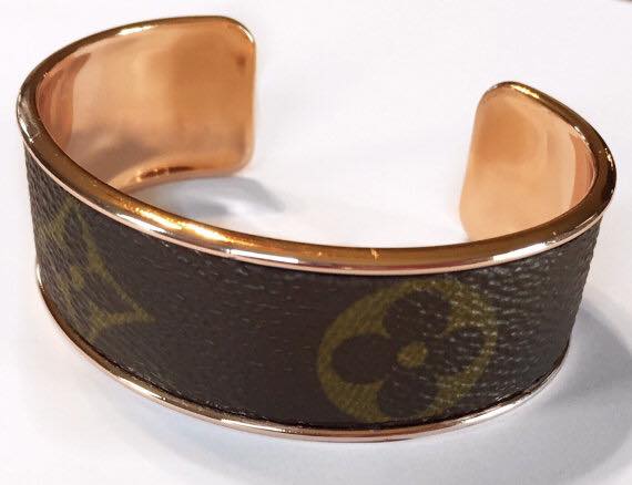 Louis Vuitton Bracelet 'camouflage' In Wood At 1stdibs